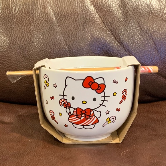 Hello Kitty Peppermint Candy Cane 20oz Ceramic Noodle Bowl & Chopstick Set - Picture 1 of 9